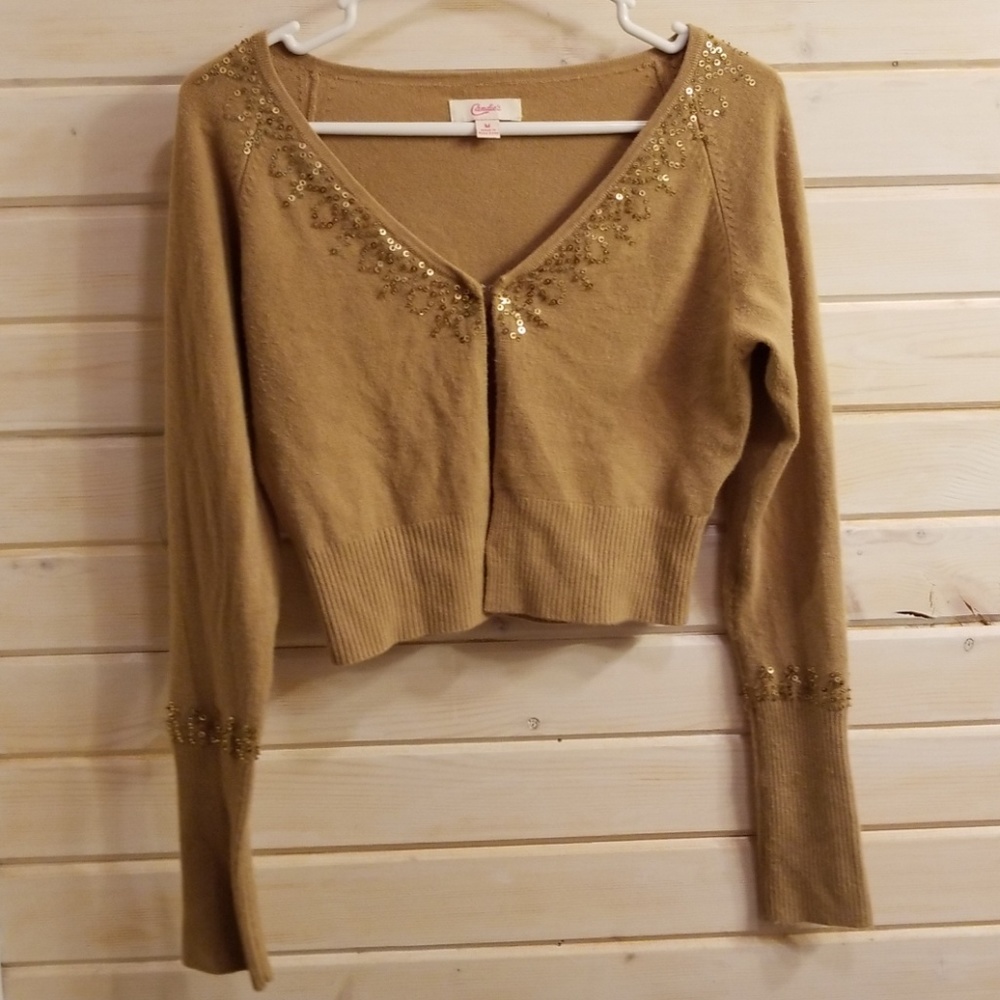 Candies tan shrug
